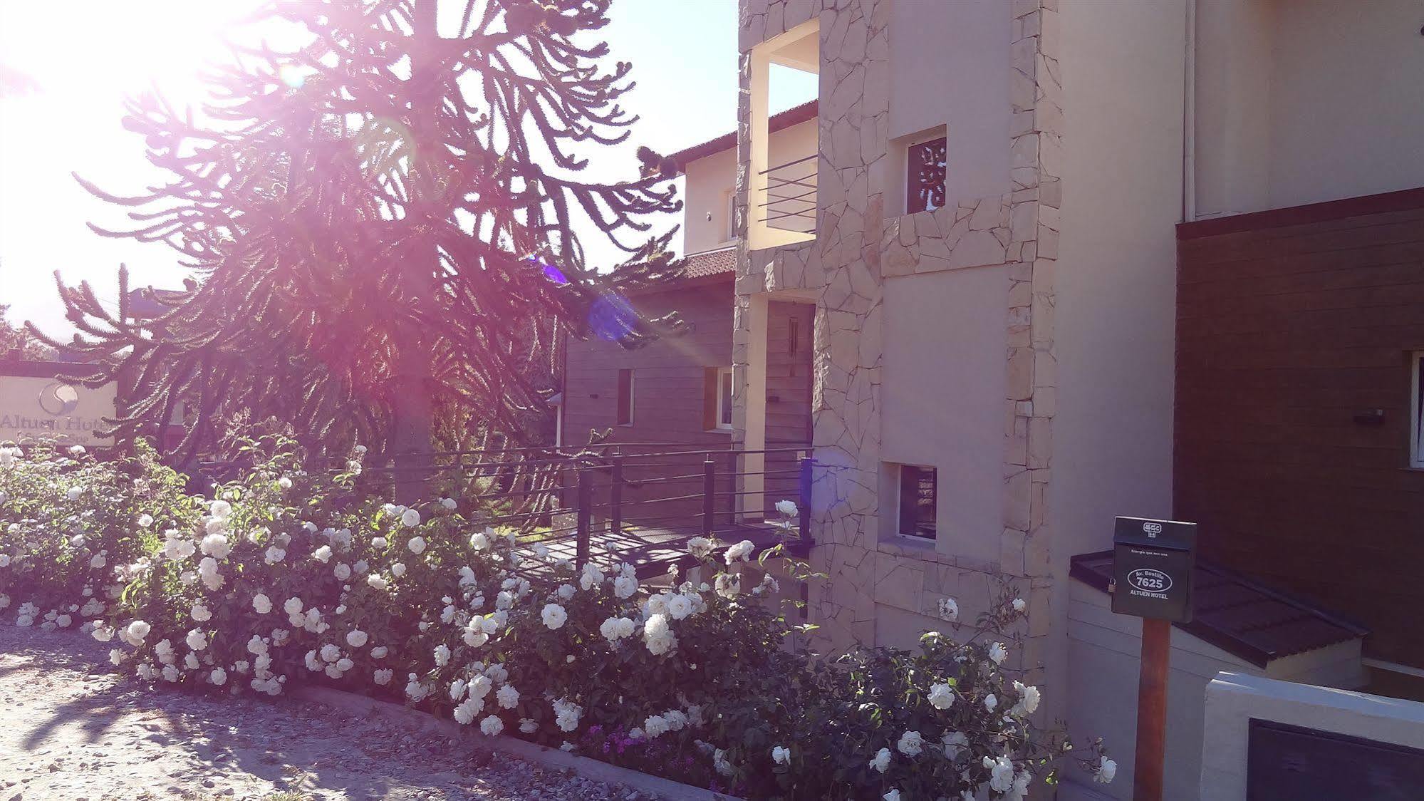 Nbh Lacus Boutique Hotel Bariloche Zewnętrze zdjęcie